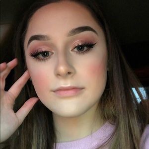 Meet your Posher, Kelsie